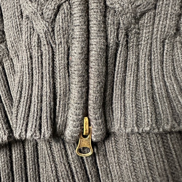 Carolyn Taylor Dark Blue Knit Sweater - Picture 9 of 10